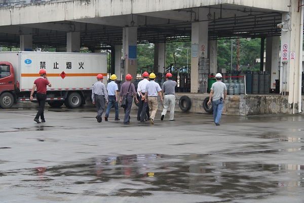 ��Ӯ���ʡ�(�й���)���޹�˾����